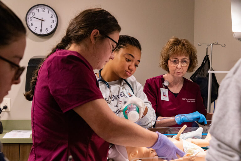 School of Nursing Celebrates Healthcare Simulation Week Lee University