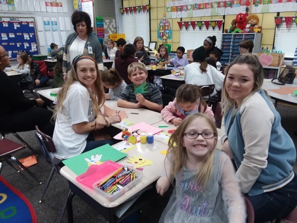 Psychology Majors Volunteer at Local Schools - Lee University